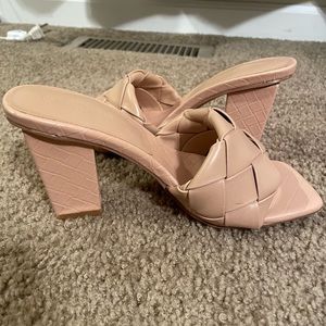 Rilista Slip On Kitten Heel 5 1/2